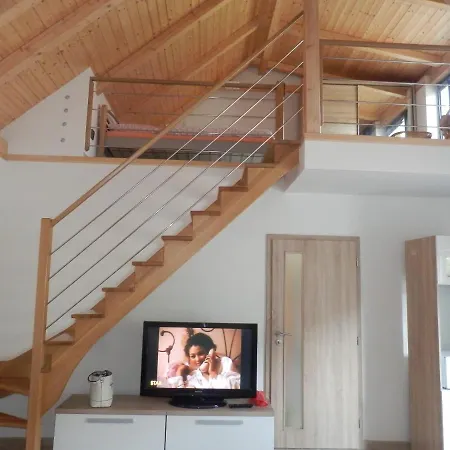 Apartman Jana Kunovice Екстер'єр фото