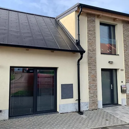Apartman Jana Kunovice Екстер'єр фото