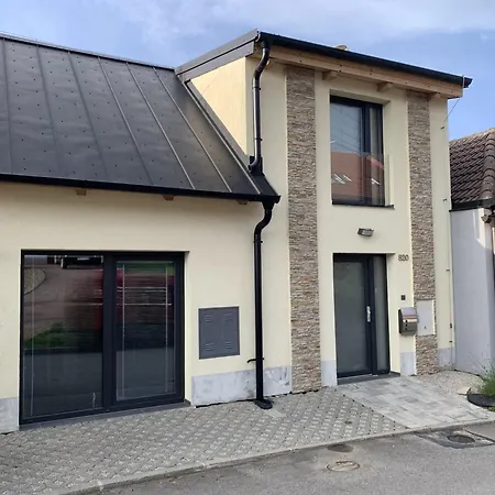 Apartman Jana Kunovice Екстер'єр фото