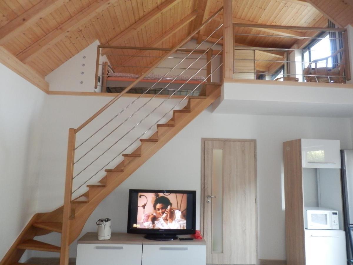 Apartment Jana Kunovice